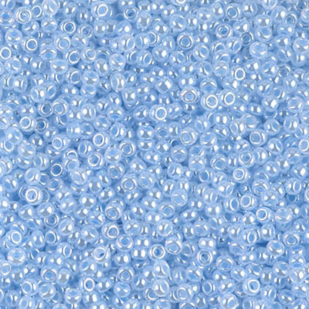11/0 Miyuki Seed Beads Light Crystal Sapphire #0524