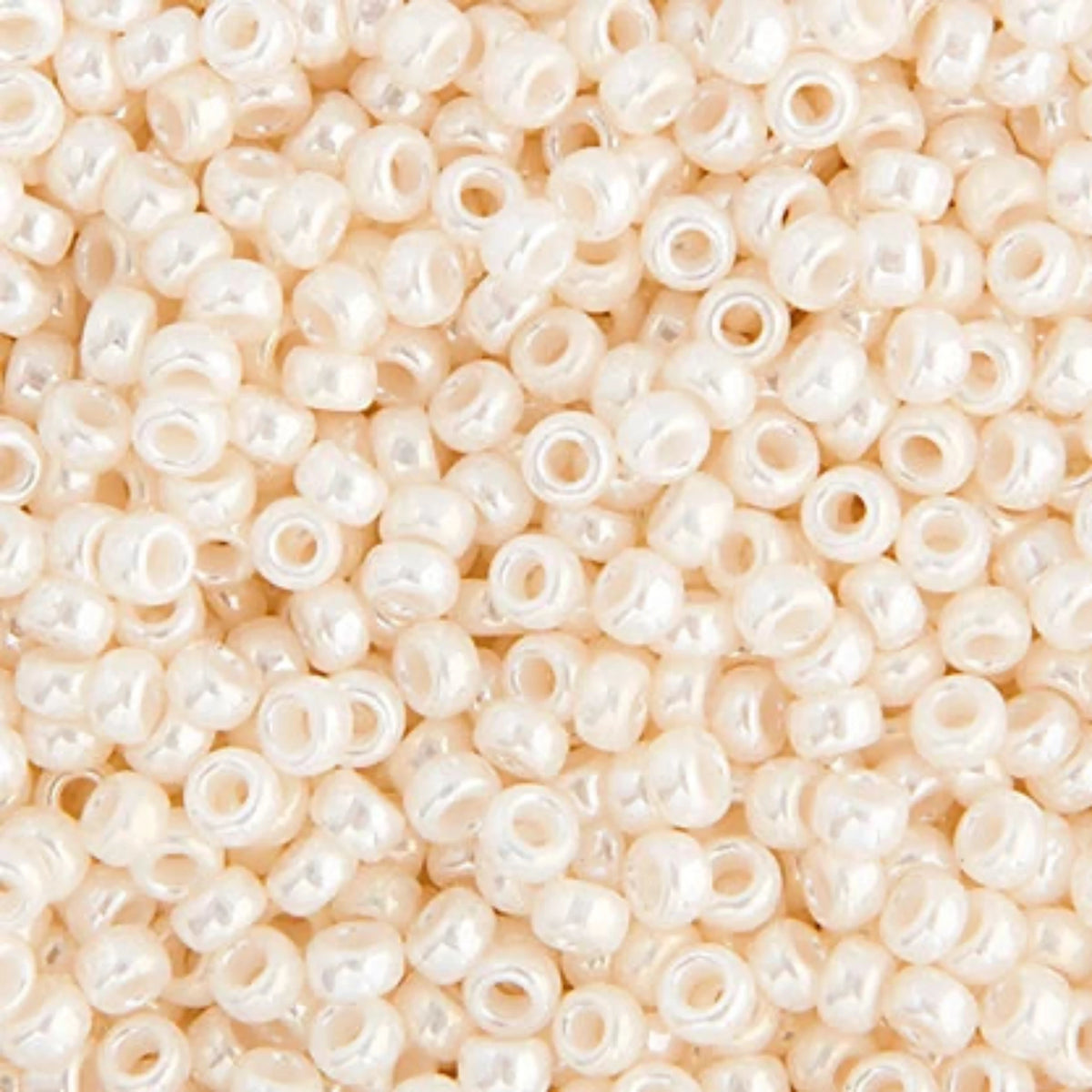 15/0 Miyuki Seed Beads Antique Ivory Pearl Ceylon #0592