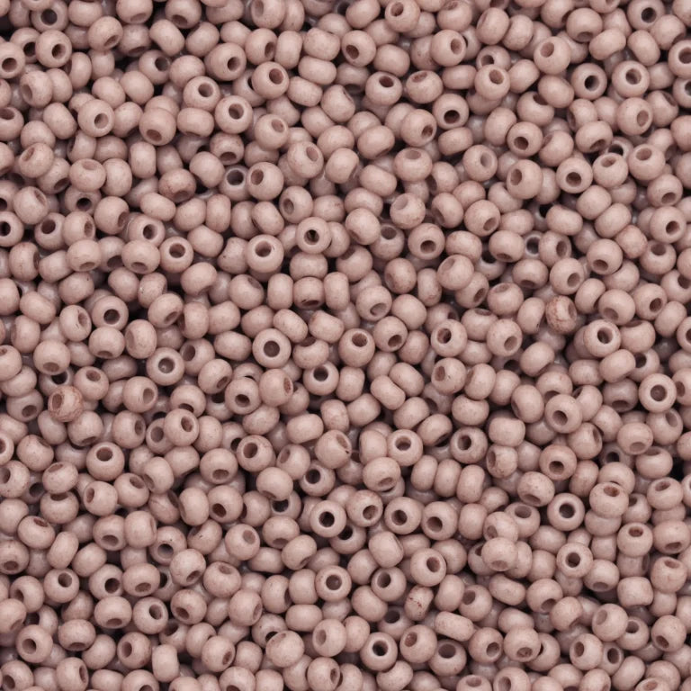 10/0 Preciosa Seed Beads Solgel Chalk Brown