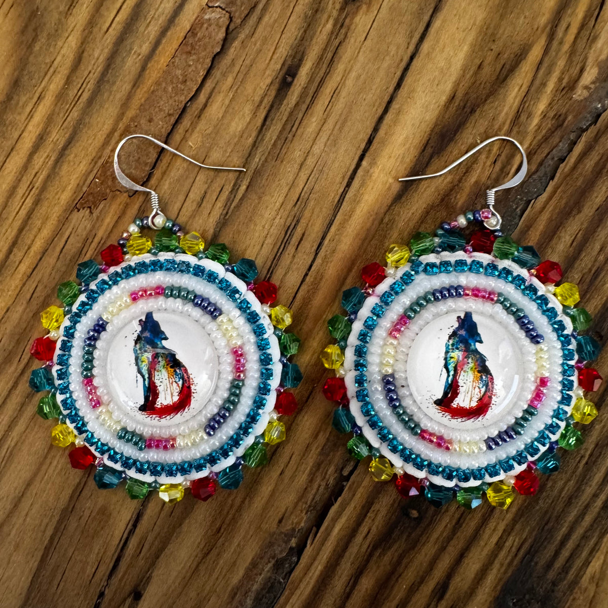 Nora Labillois - Earrings White Wolf