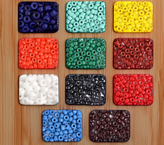 Czech Glass Mini Crow Bead – 9 mm (50 pcs)