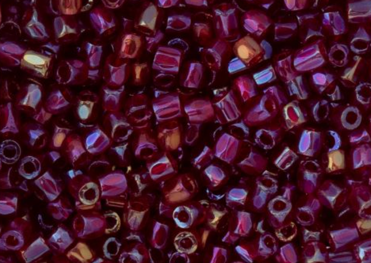 9/0 3 Cut Czech Seed Beads Transparent Red Iris