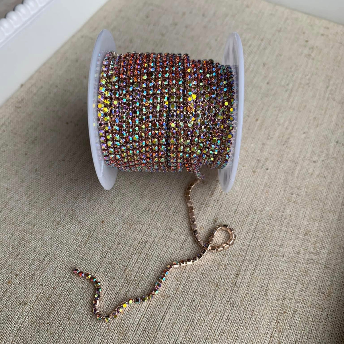 1 Yard SS6 Topaz AB Champagne Gold Metal Chain Rhinestone Banding